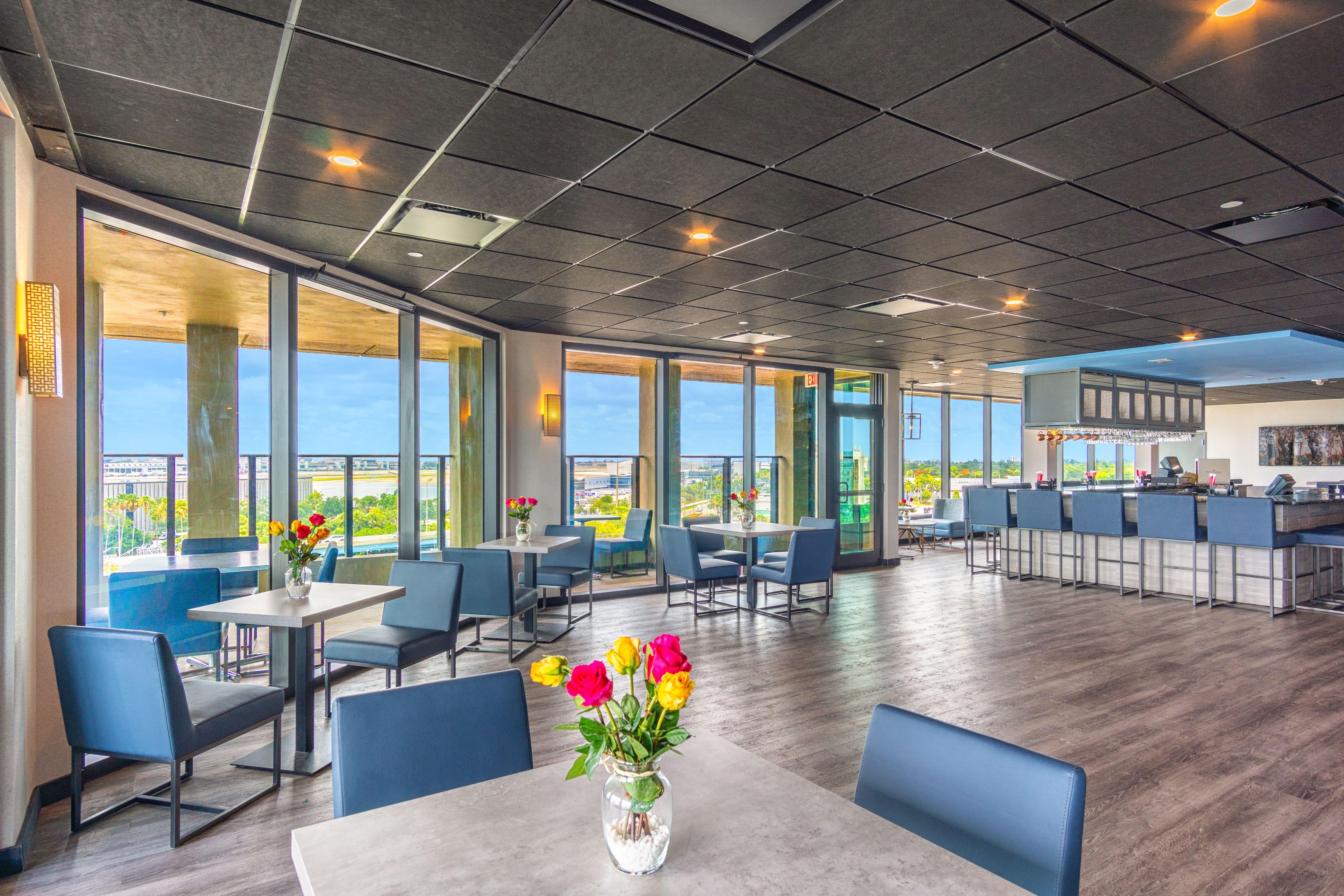 Holiday Inn Miami International Airport By Ihg Miami Springs Exteriör bild