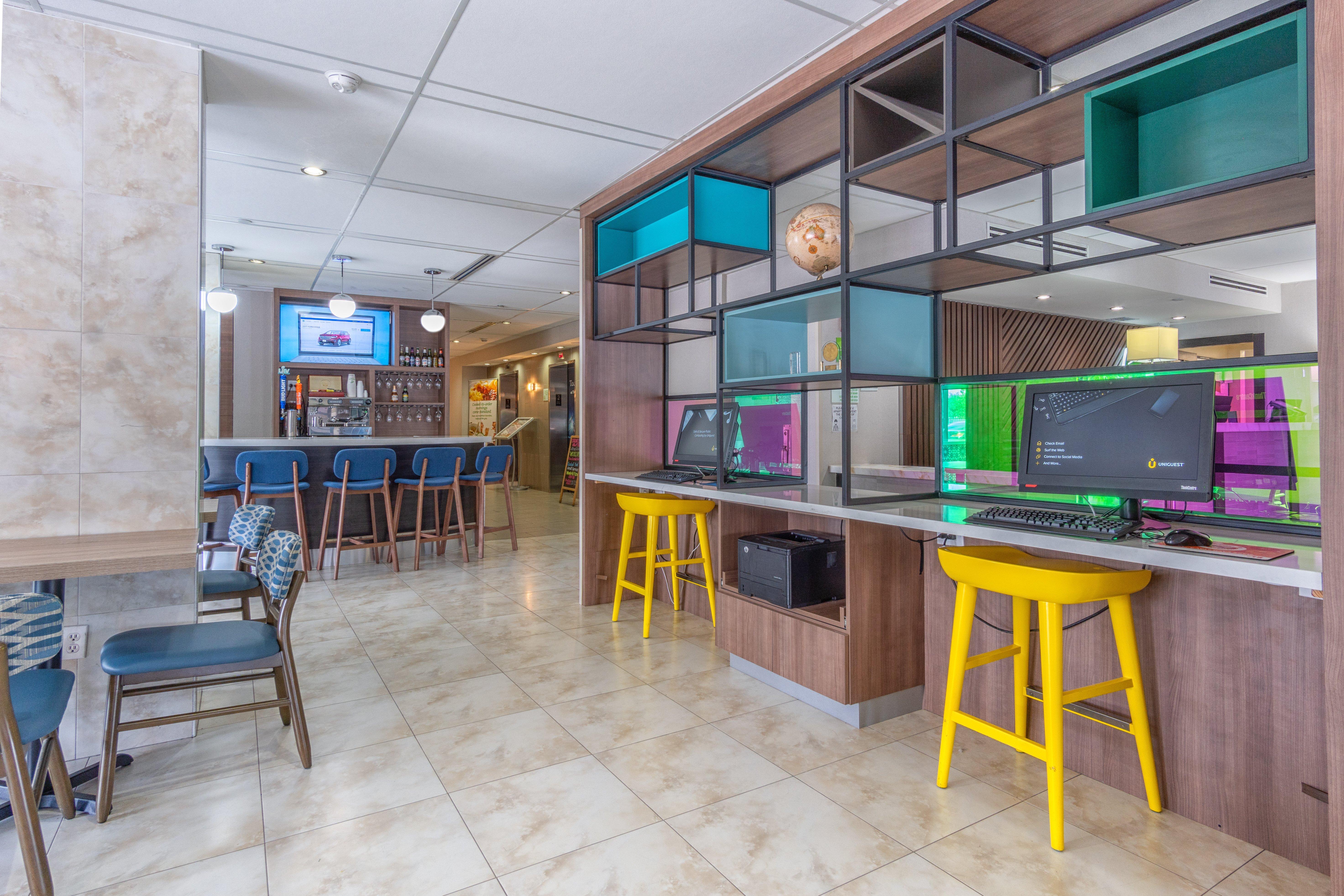 Holiday Inn Miami International Airport By Ihg Miami Springs Exteriör bild