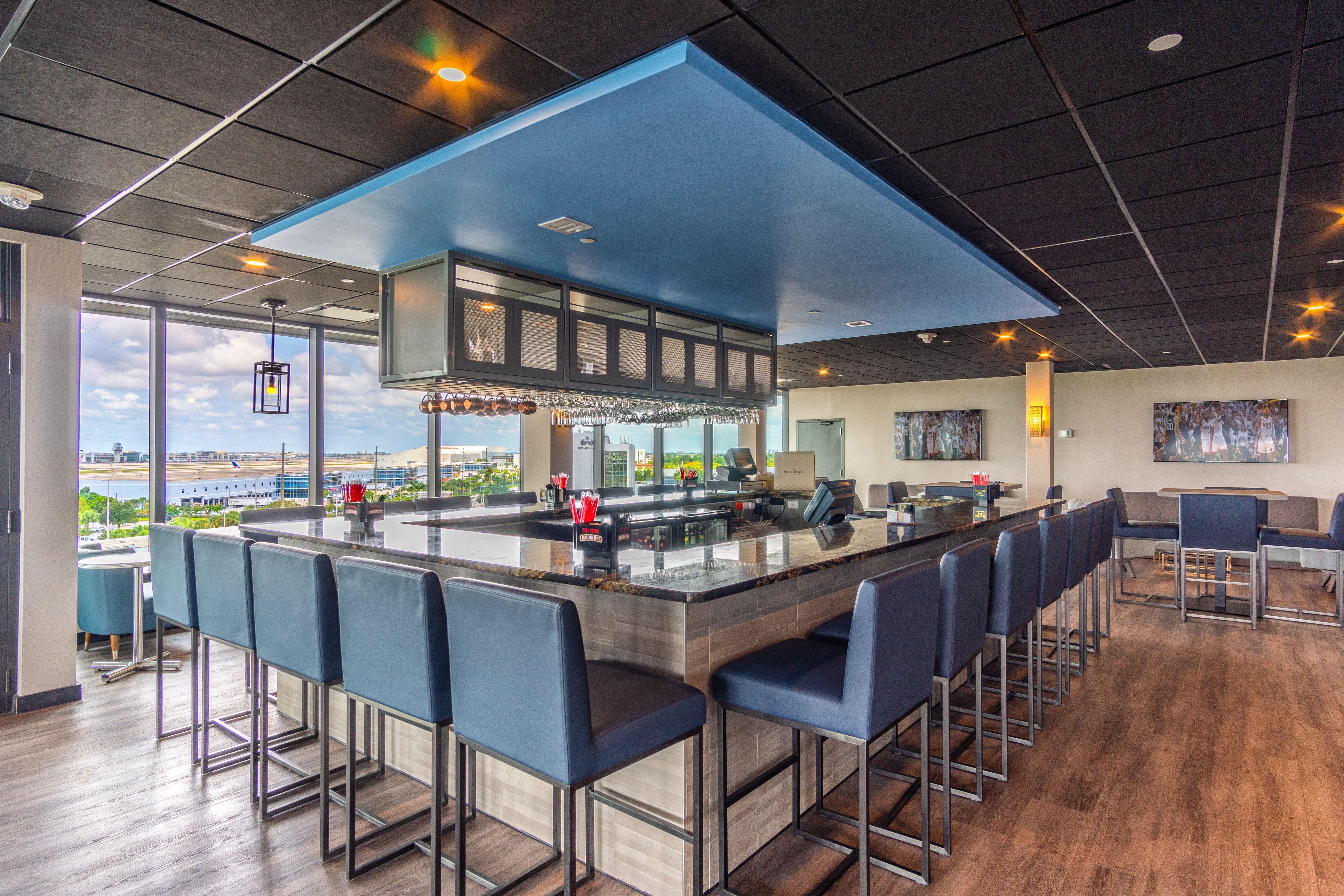 Holiday Inn Miami International Airport By Ihg Miami Springs Exteriör bild