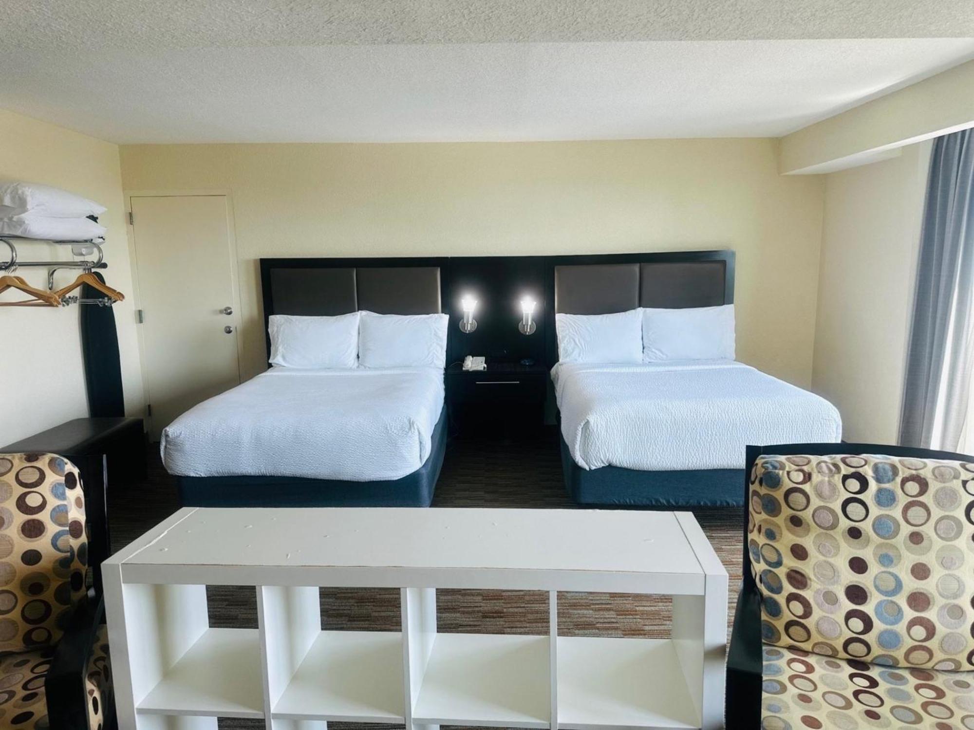Holiday Inn Miami International Airport By Ihg Miami Springs Exteriör bild