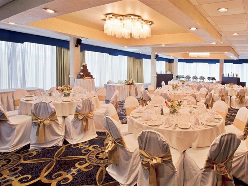 Holiday Inn Miami International Airport By Ihg Miami Springs Exteriör bild